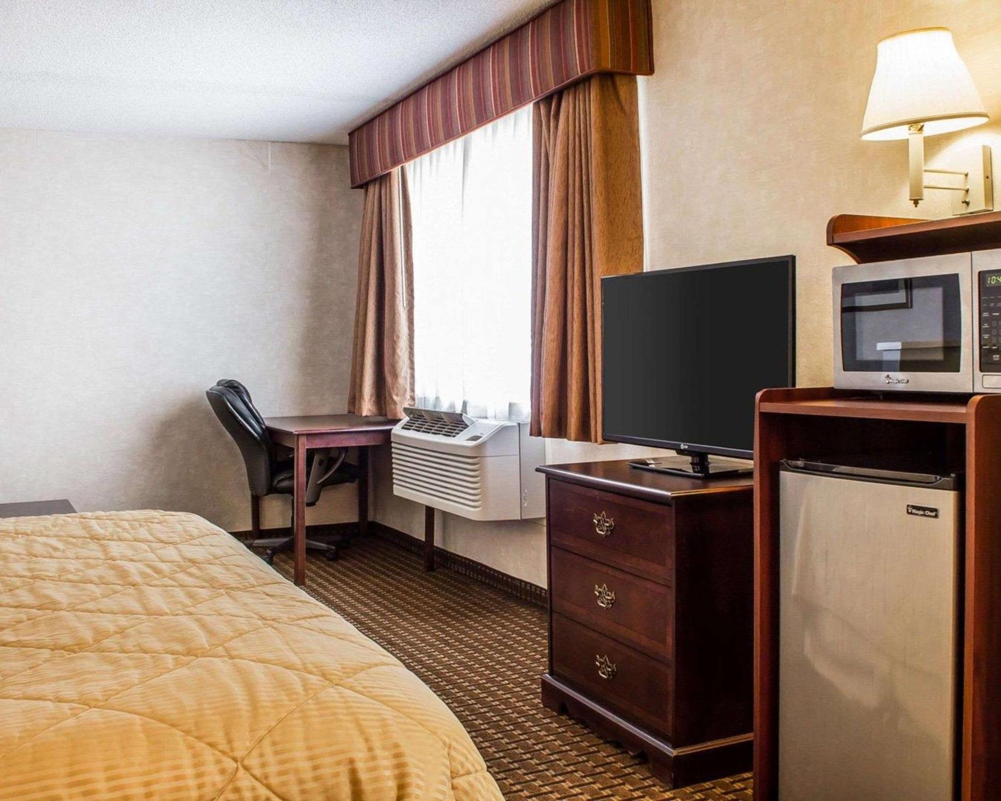 Quality Inn & Suites Yuma Exterior photo